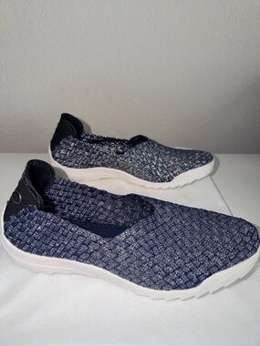 Women's Slip-On Knit Comfort Sneakers in Navy Shimmer